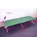 Cama plegable para militares